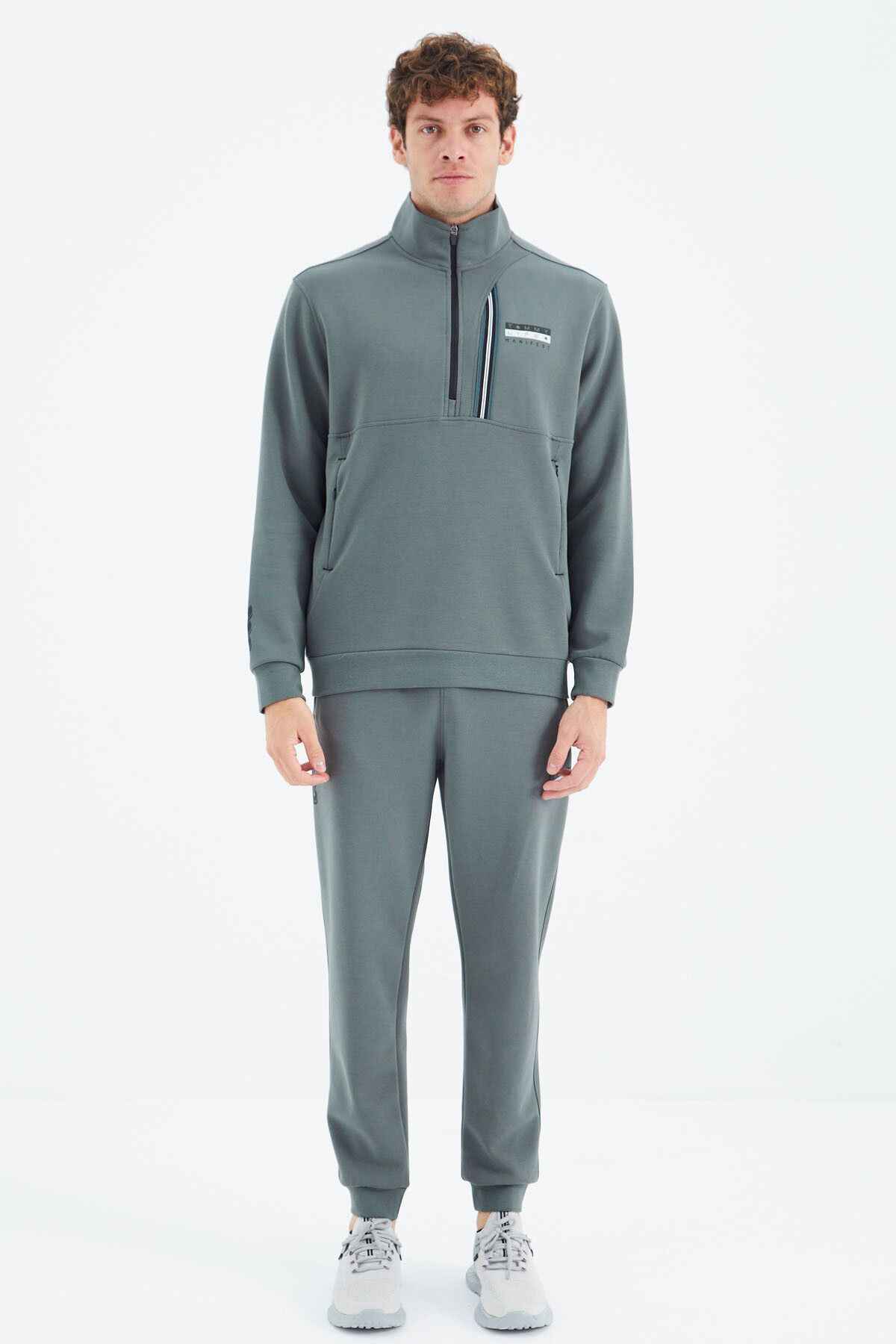 لباس ورزشی ملانژ خاکستری - جیب نیمه زیپ یقه ایستاده مشکی با جزئیات راحت و مناسب - 85221