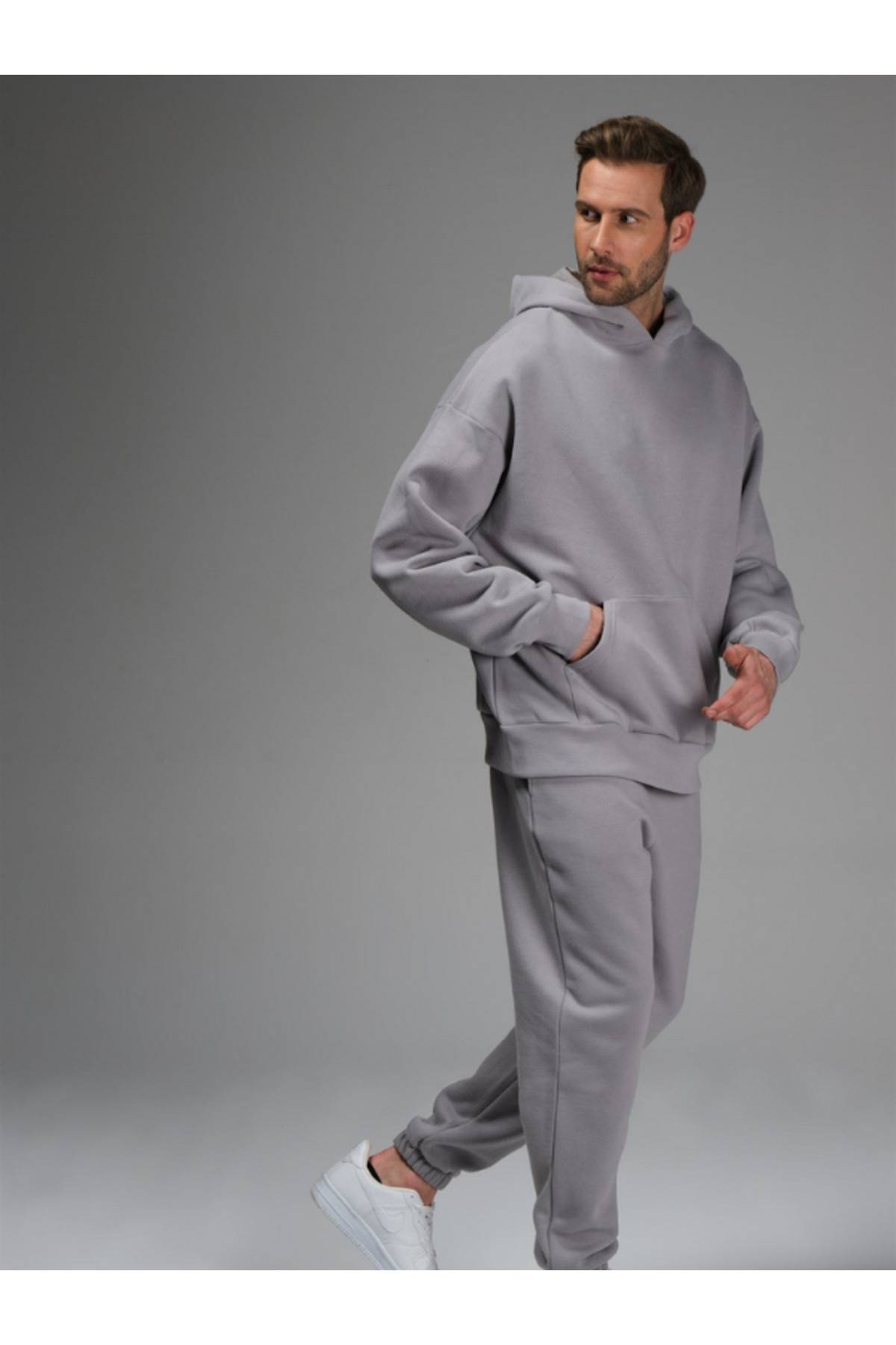 ست لباس ورزشی مردانه سرپوش خاکستری با پاهای الاستیک 3 نخی
