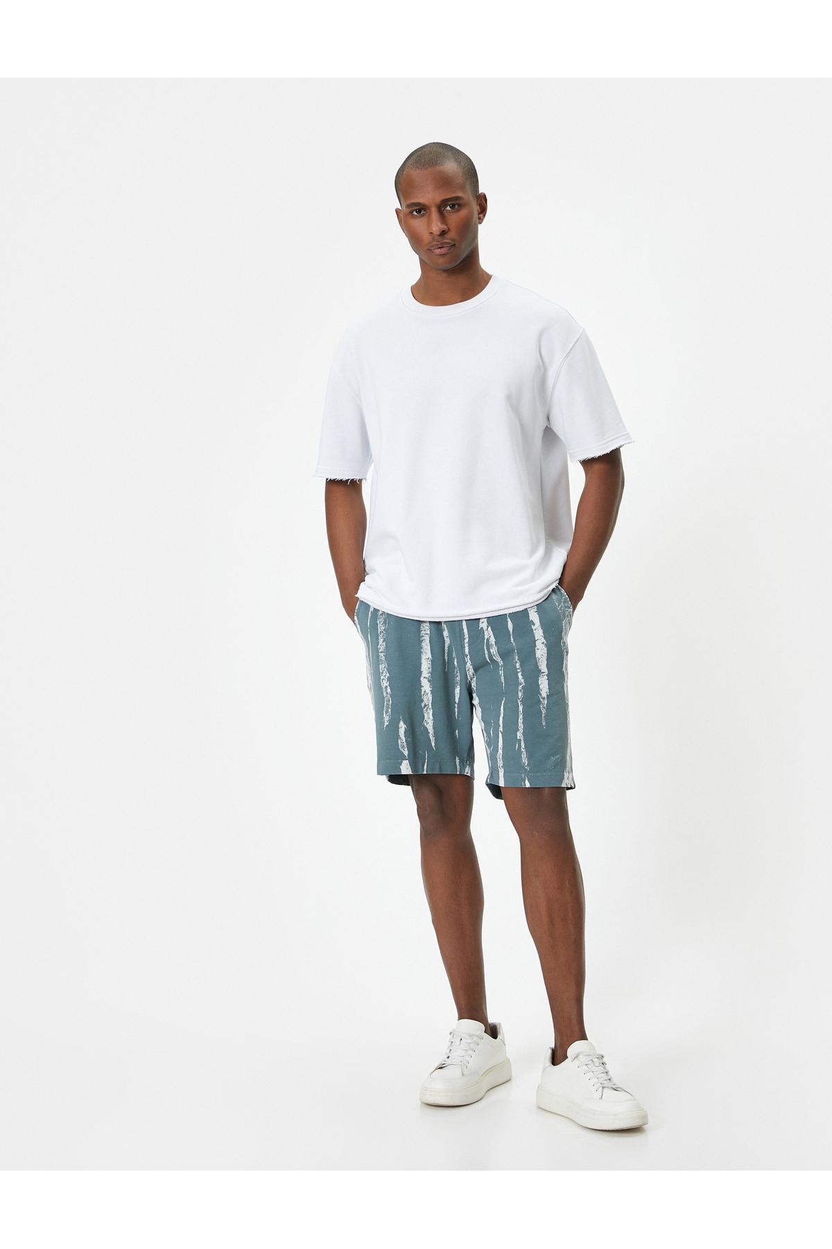 شورت برمودا با کمر الاستیک، چاپ انتزاعی و جیب