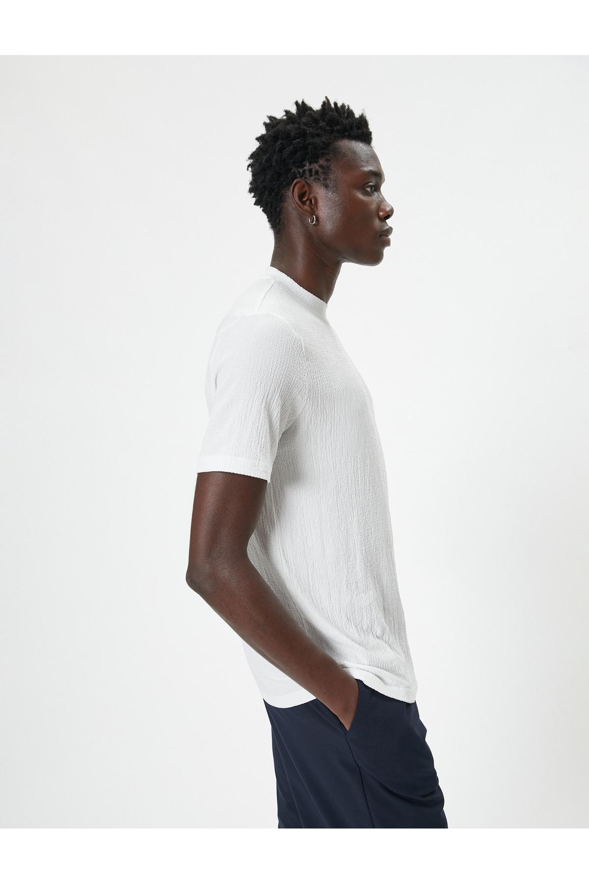 تیشرت پایه آستین کوتاه یقه خدمه