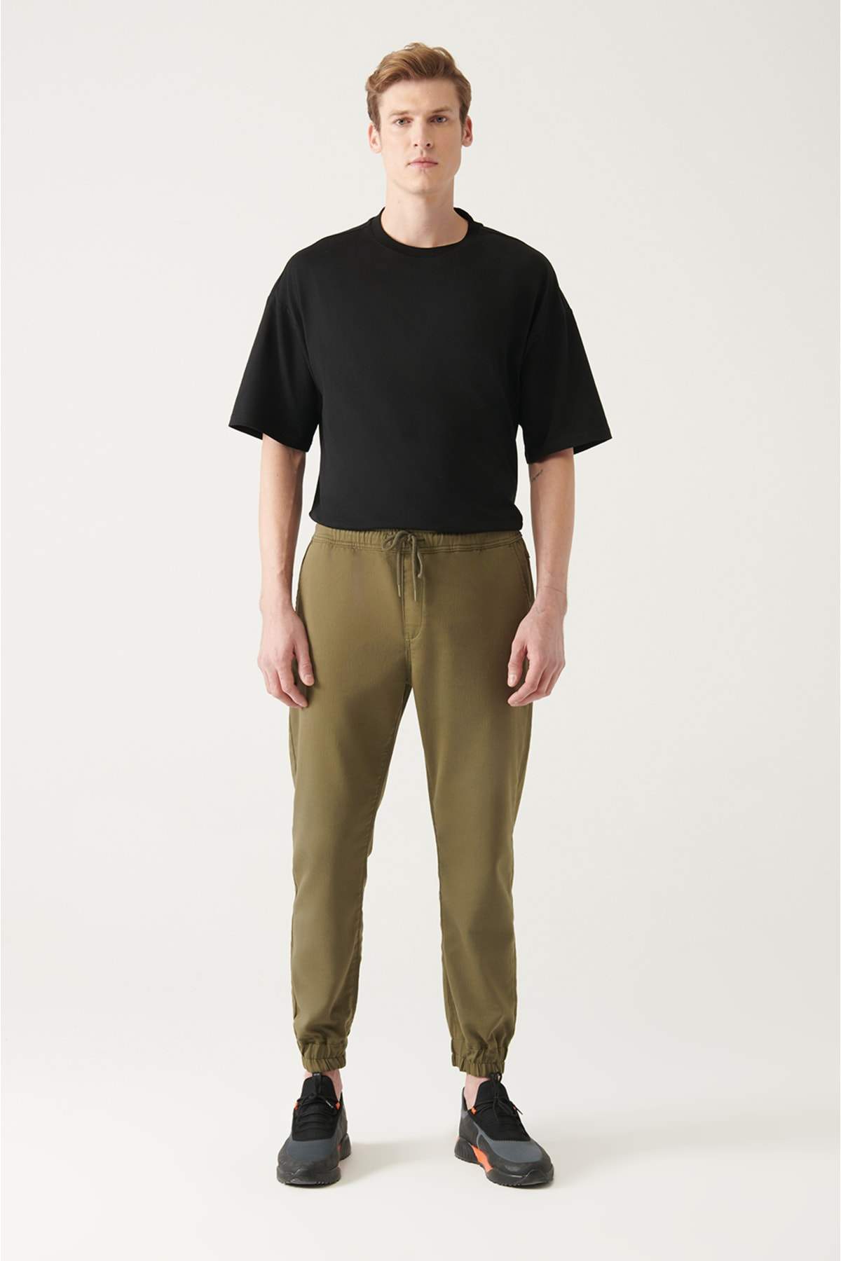 mens-khaki-side-pocket-knitted-lace-up-relaxed-fit-casual-fit-jogger-pants