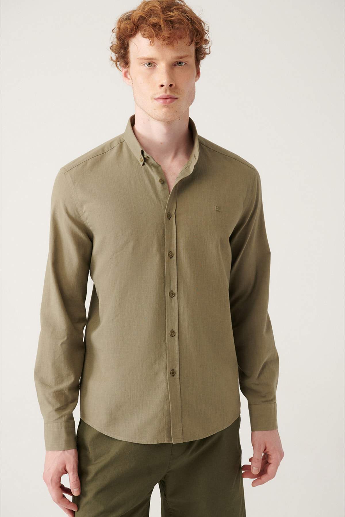 khaki-buttoned-collar-comfort-fit-100-cotton-linen-textured-shirt